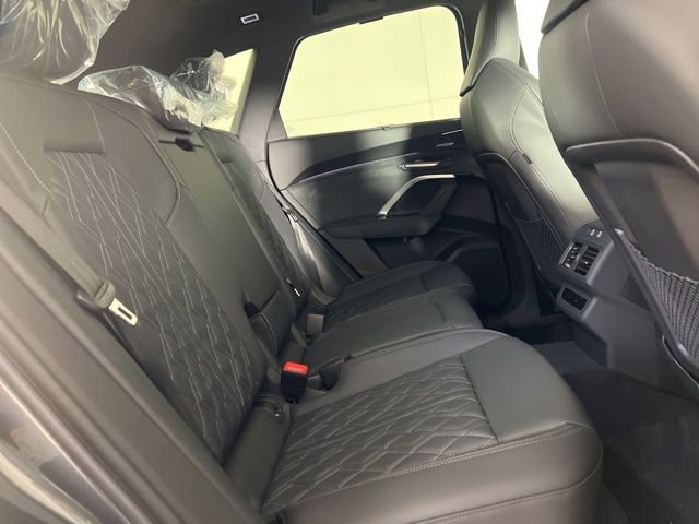 New 2026 Audi SQ5 Premium Plus image 16