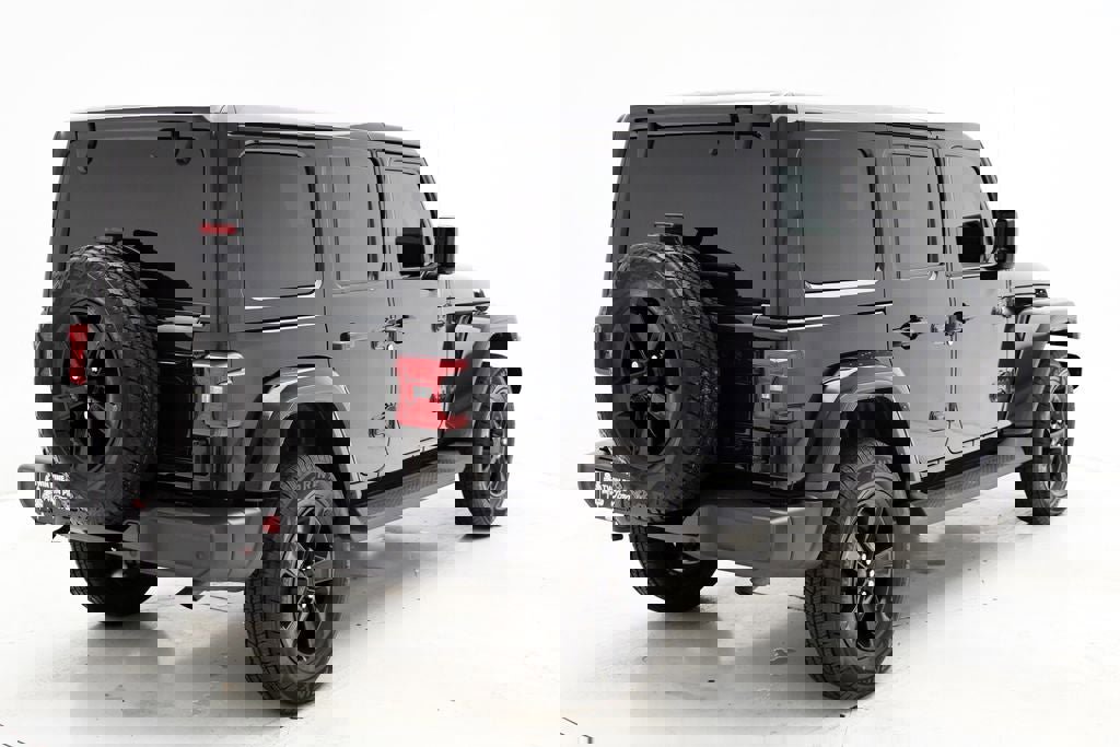 Used 2022 Jeep Wrangler Unlimited Sahara image 8