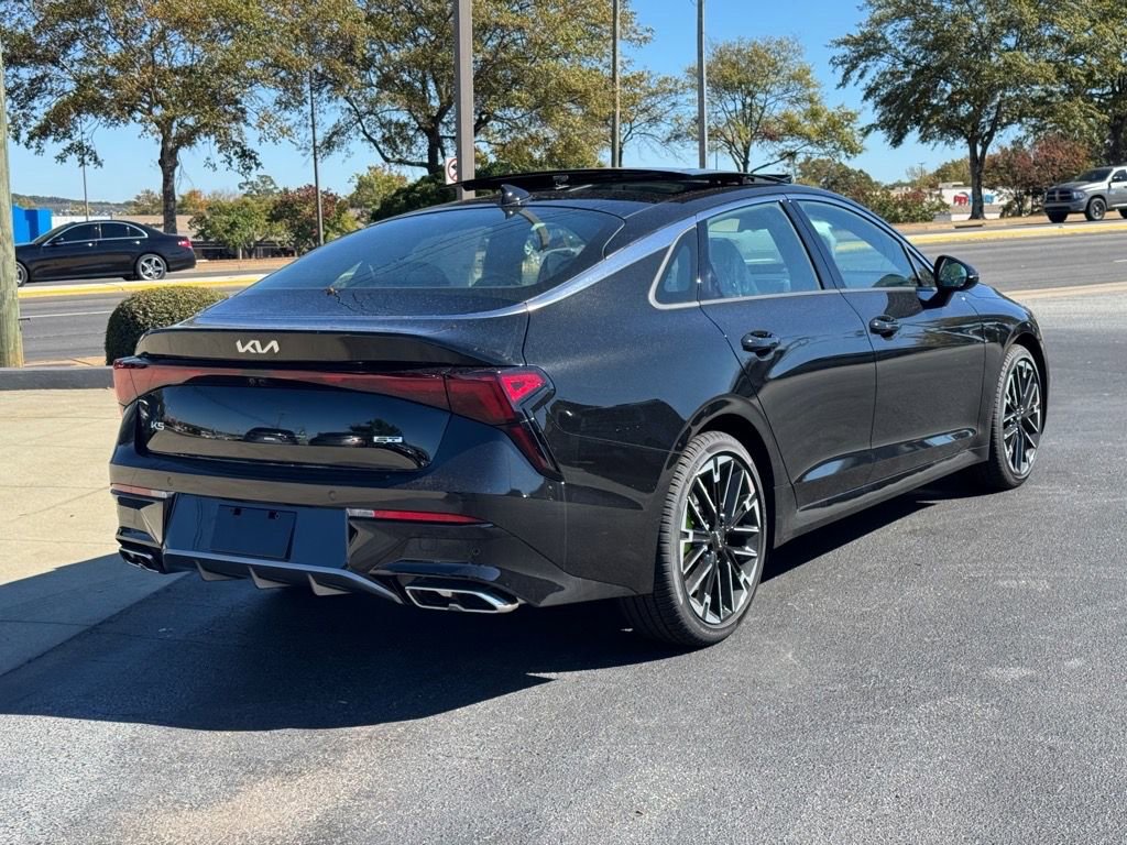 New 2026 Kia K5 GT FWD image 3