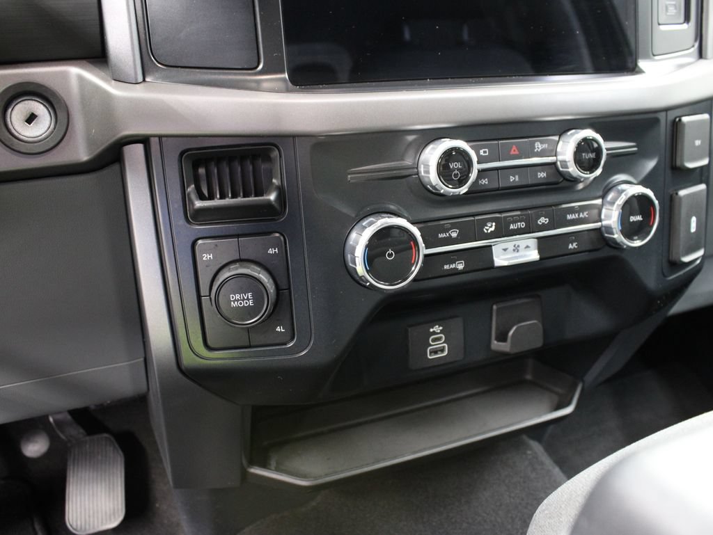 Used 2025 Ford F150 XLT w/ Equipment Group 301A Standard AWD/4WD image 55