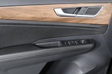 New 2026 Volkswagen Atlas SE image 17