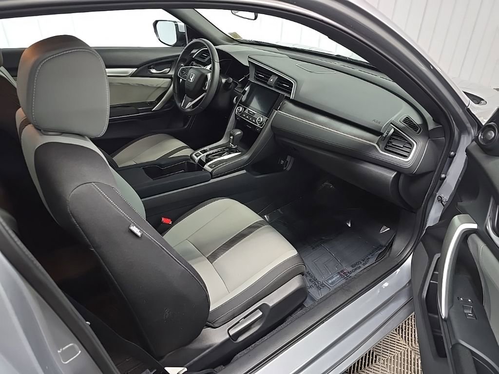 Used 2016 Honda Civic EX-T image 16