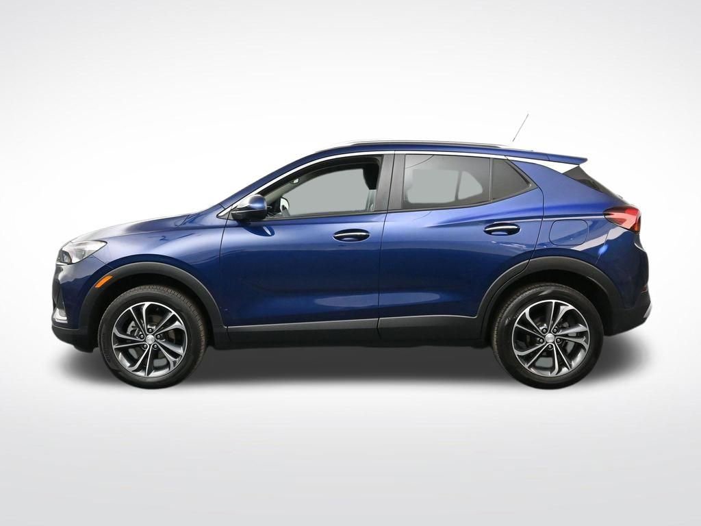 Used 2023 Buick Encore GX Select AWD/4WD image 2