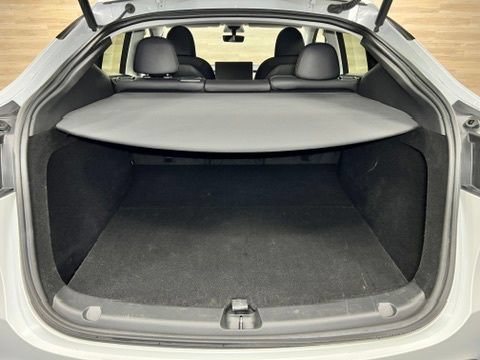 Used 2023 Tesla Model Y Long Range AWD/4WD image 19