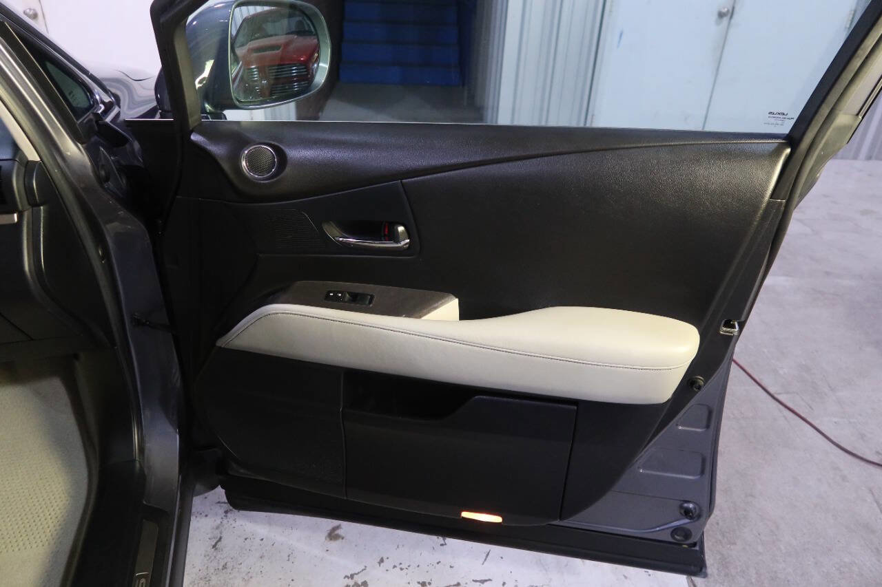 Used 2013 Lexus RX 350 Base 4dr SUV w/ Navigation Pkg image 30