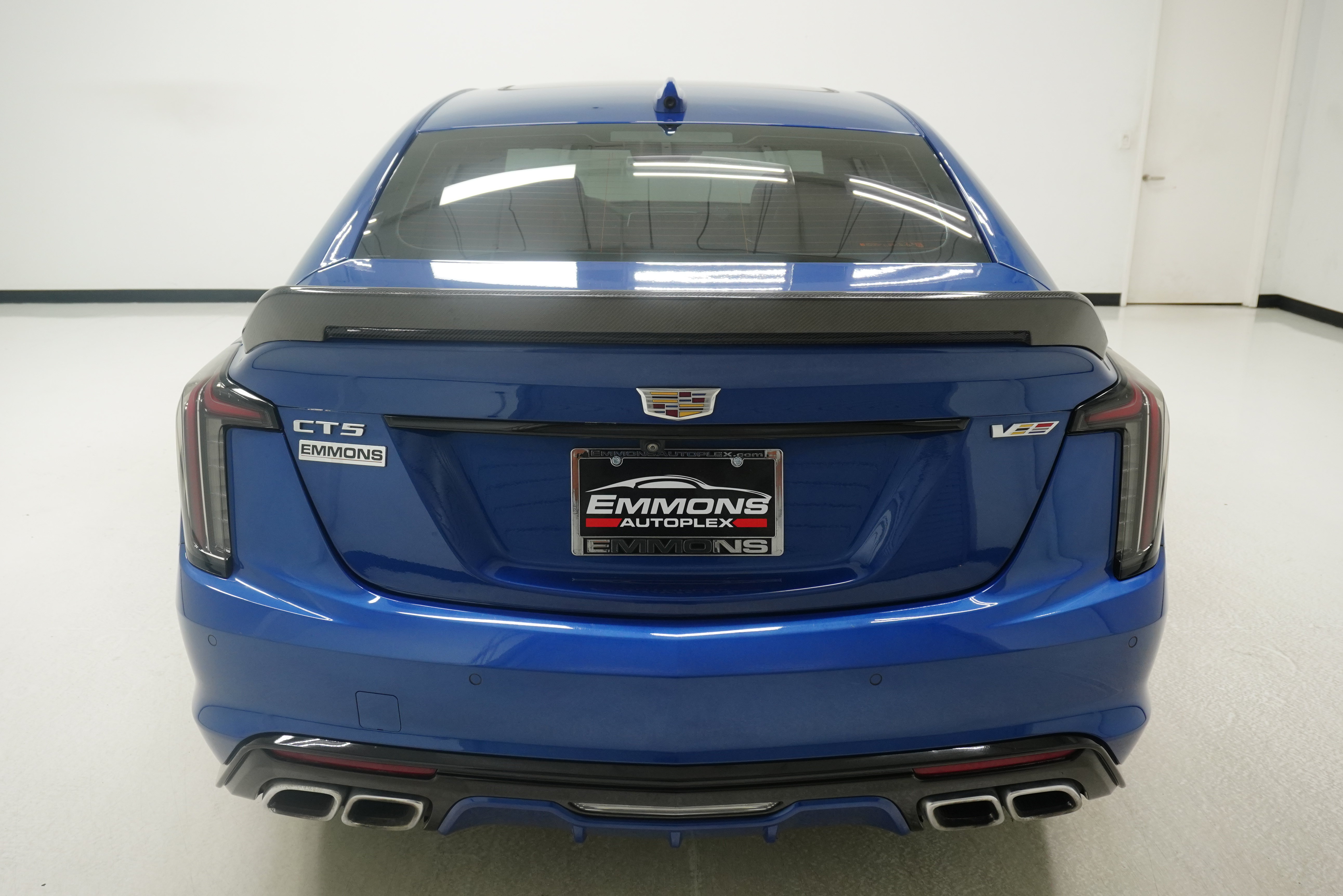 Used 2023 Cadillac CT5 V w/ Platinum Package RWD image 5