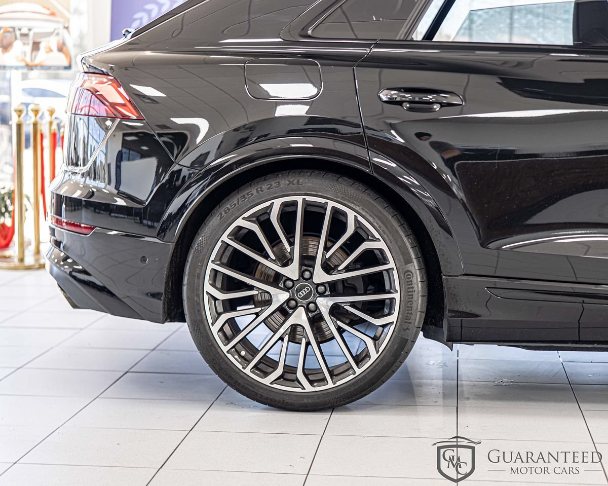 Used 2025 Audi SQ8 Premium Plus w/ 23" Wheel Package AWD/4WD image 10