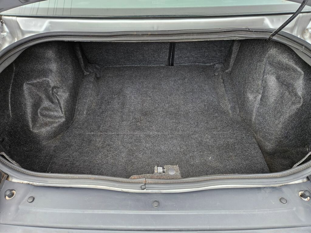 Used 2017 Dodge Challenger R/T w/ Driver Convenience Group image 14