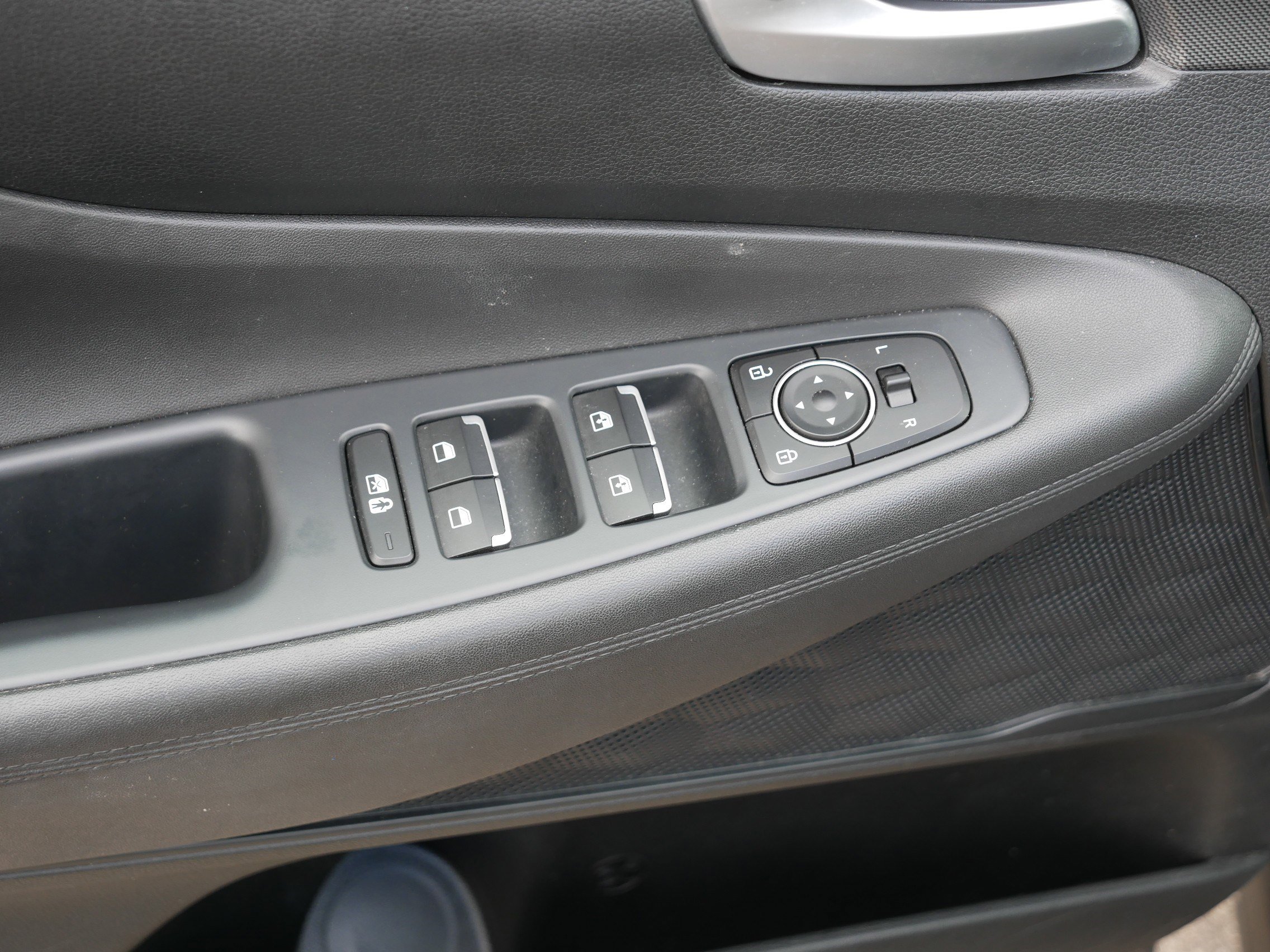 Used 2022 Hyundai Santa Fe SEL image 19