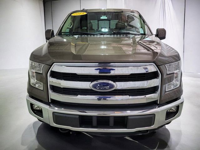Used 2015 Ford F150 Lariat w/ Max Trailer Tow Package image 13