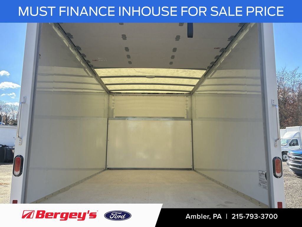 New 2024 Ford E-450 and Econoline 450 Super Duty w/ Power Windows & Locks Group image 31