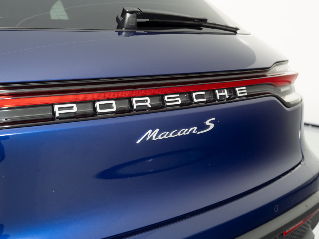 Certified 2026 Porsche Macan S AWD/4WD image 48