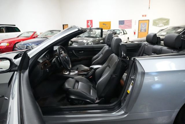 Used 2009 BMW 328i Convertible RWD image 18