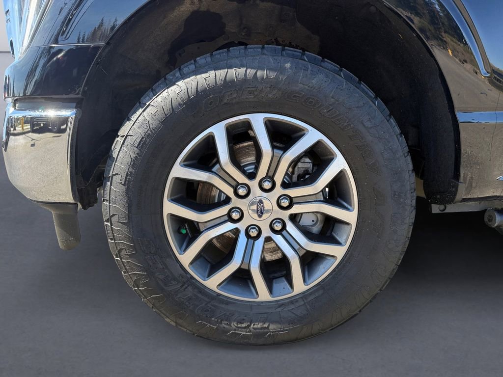 Used 2021 Ford F150 Lariat w/ FX4 Off-Road Package image 9