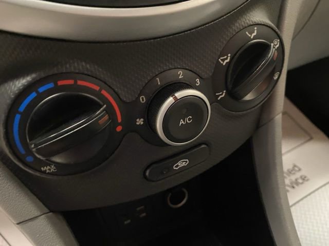 Used 2014 Hyundai Accent GLS image 14