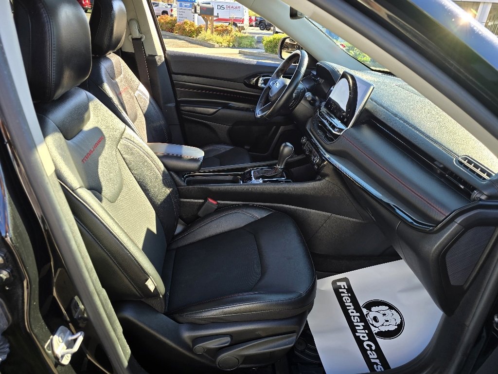 Used 2022 Jeep Compass Trailhawk w/ Sun and Sound Group image 15