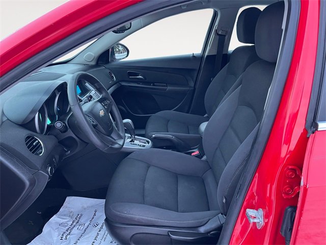 Used 2016 Chevrolet Cruze LT image 9