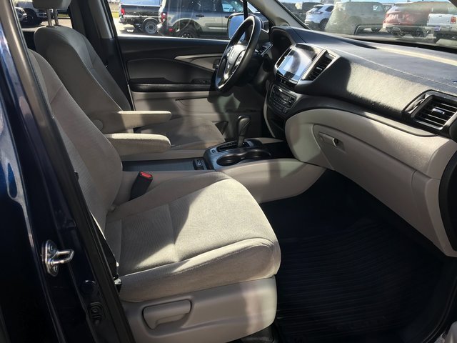 Used 2016 Honda Pilot EX image 16