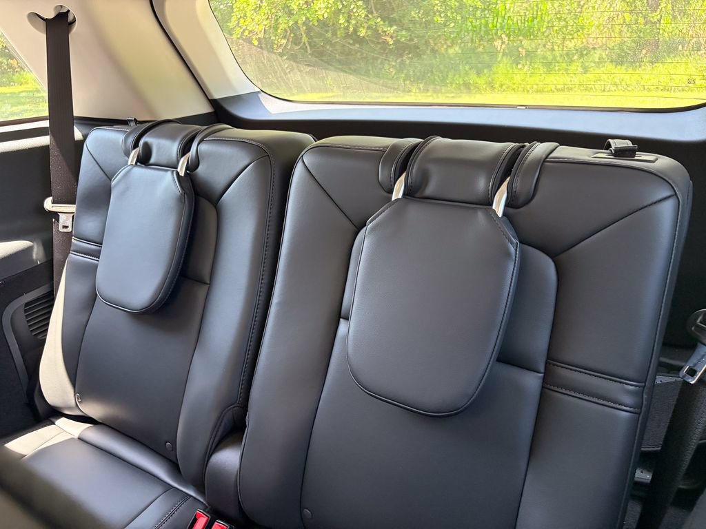 New 2026 Lincoln Aviator AWD image 19