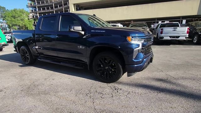 Used 2023 Chevrolet Silverado 1500 RST image 2