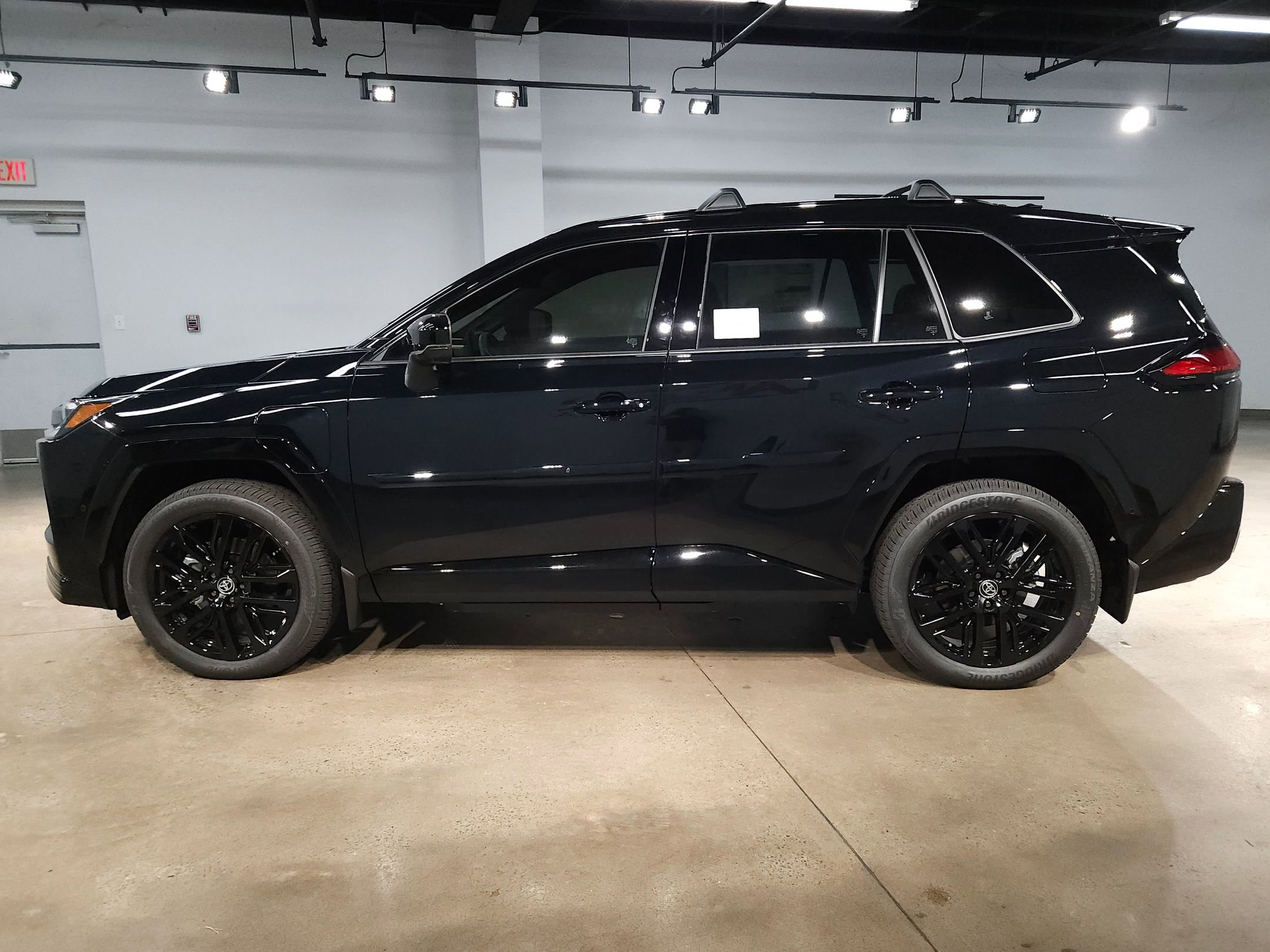 New 2026 Toyota RAV4 XSE AWD/4WD image 4