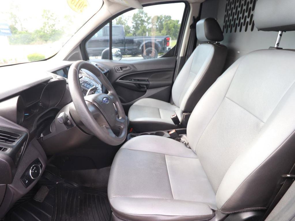 Used 2018 Ford Transit Connect XL image 2
