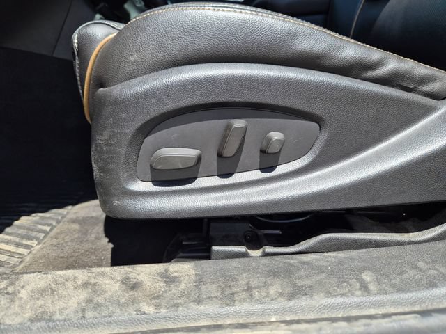 Used 2016 Chevrolet Impala LTZ FWD image 17