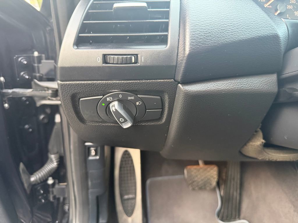 Used 2013 BMW 135is Coupe RWD image 17