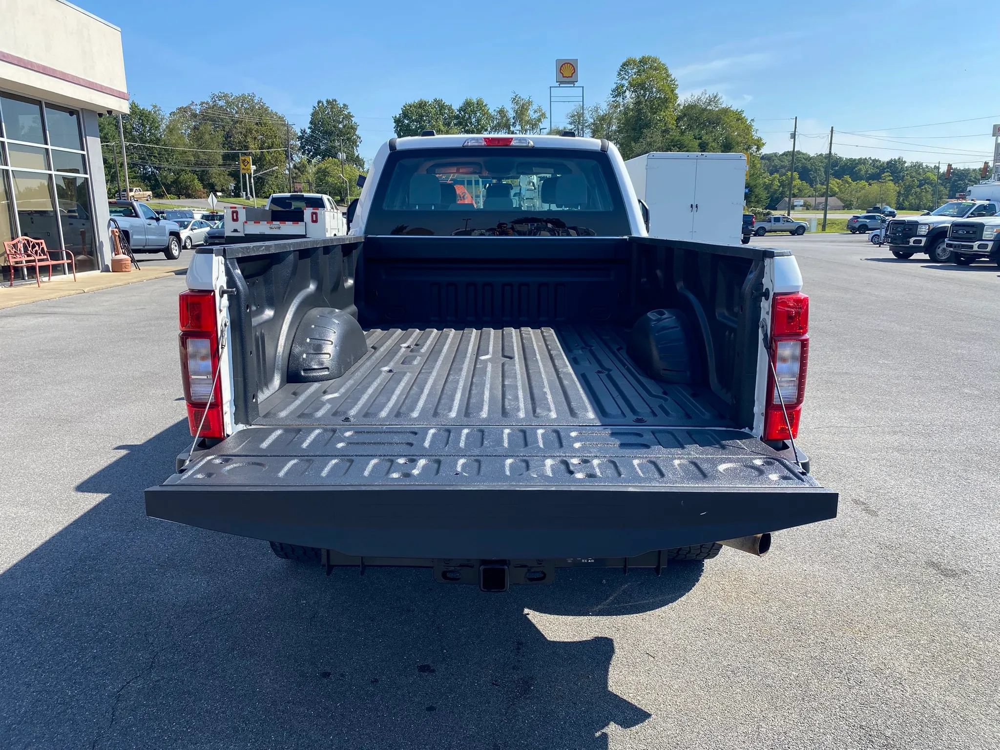Used 2022 Ford F250 XL w/ Power Equipment Group AWD/4WD image 30