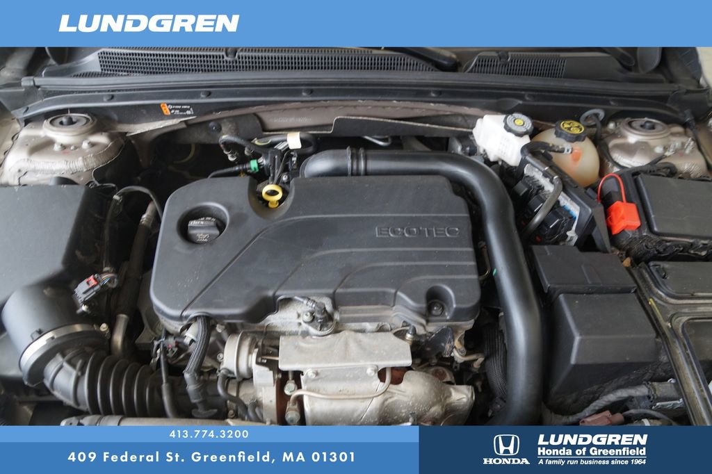 Used 2023 Chevrolet Malibu LT image 34