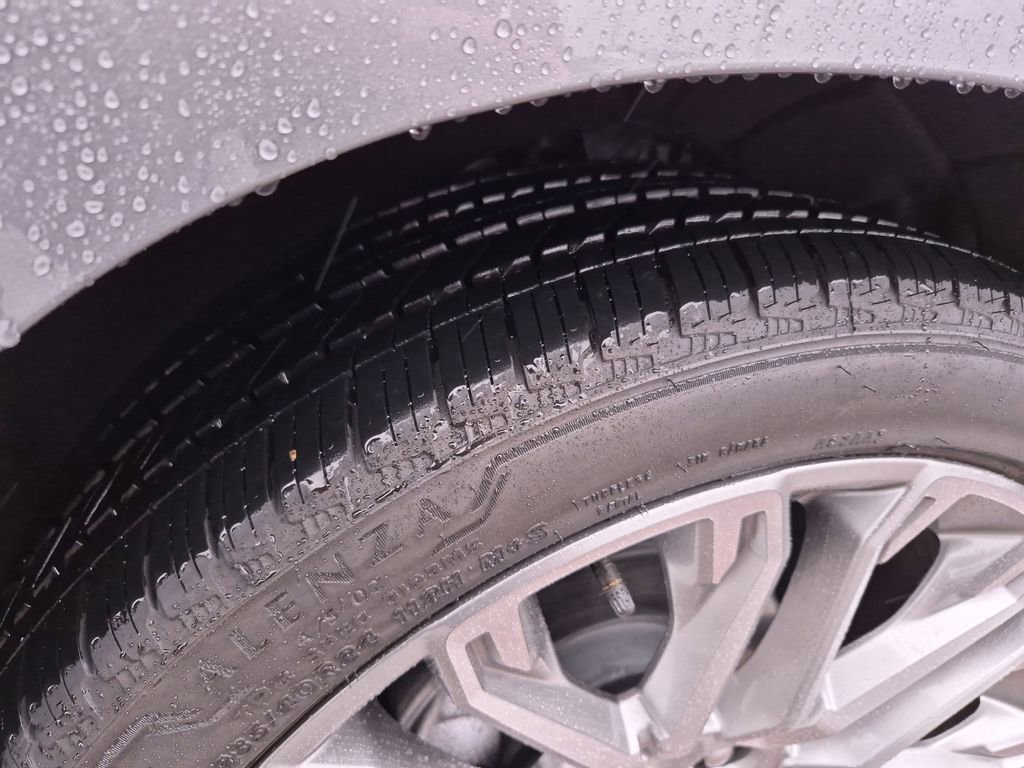 Used 2026 GMC Yukon Denali w/ Denali Reserve Package image 16