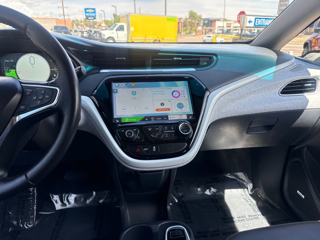 Used 2020 Chevrolet Bolt Premier w/ Infotainment Package image 17