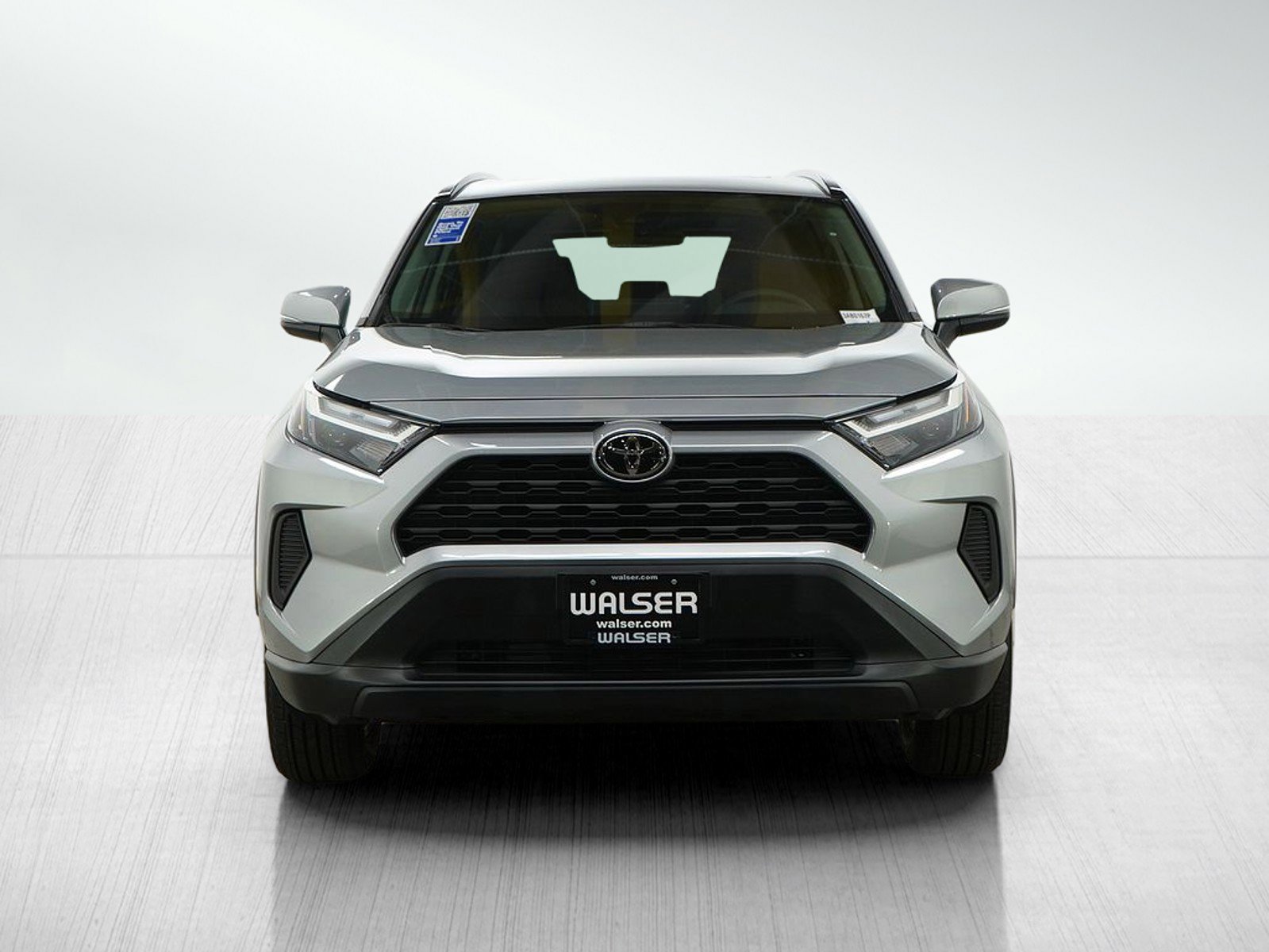 Used 2025 Toyota RAV4 XLE w/ Convenience Package AWD/4WD image 8