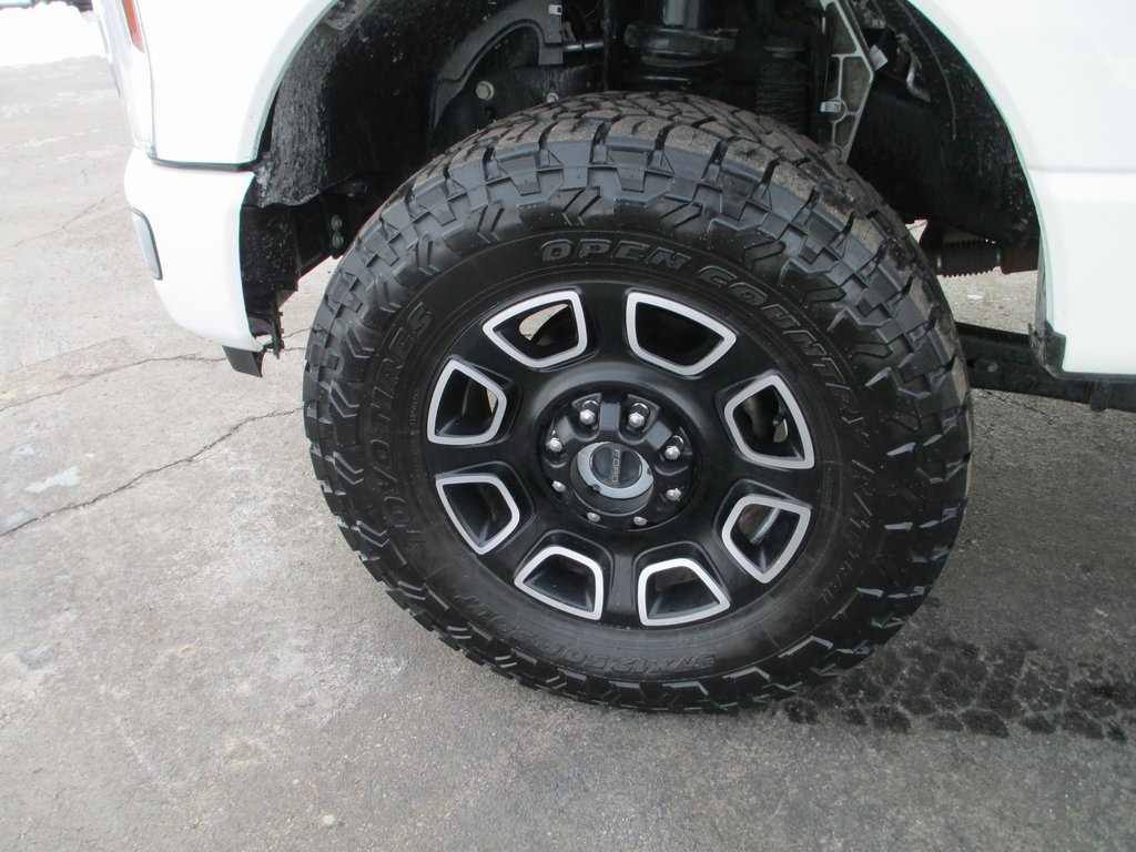 Used 2024 Ford F350 Platinum image 12