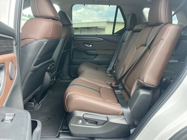 New 2026 Honda Pilot Touring image 17