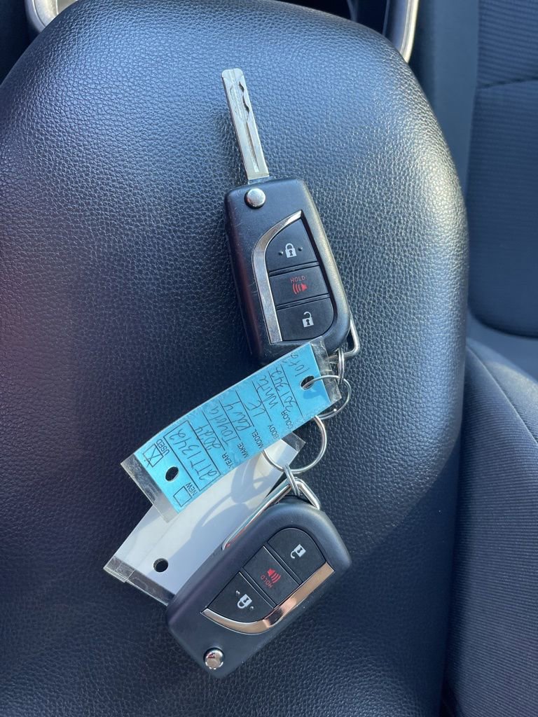 Used 2024 Toyota RAV4 LE image 34