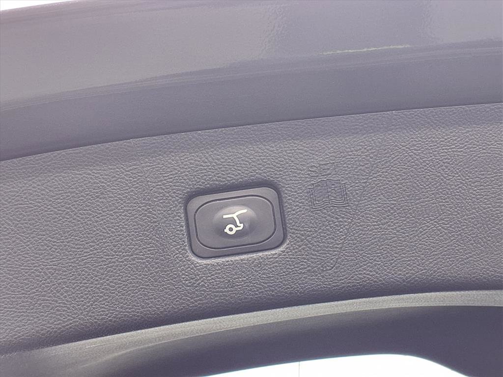 Certified 2022 Ford Edge SEL w/ Convenience Package image 22