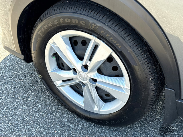 Certified 2025 Nissan Kicks Play S image 18