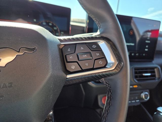 Used 2025 Ford Mustang Coupe RWD image 19