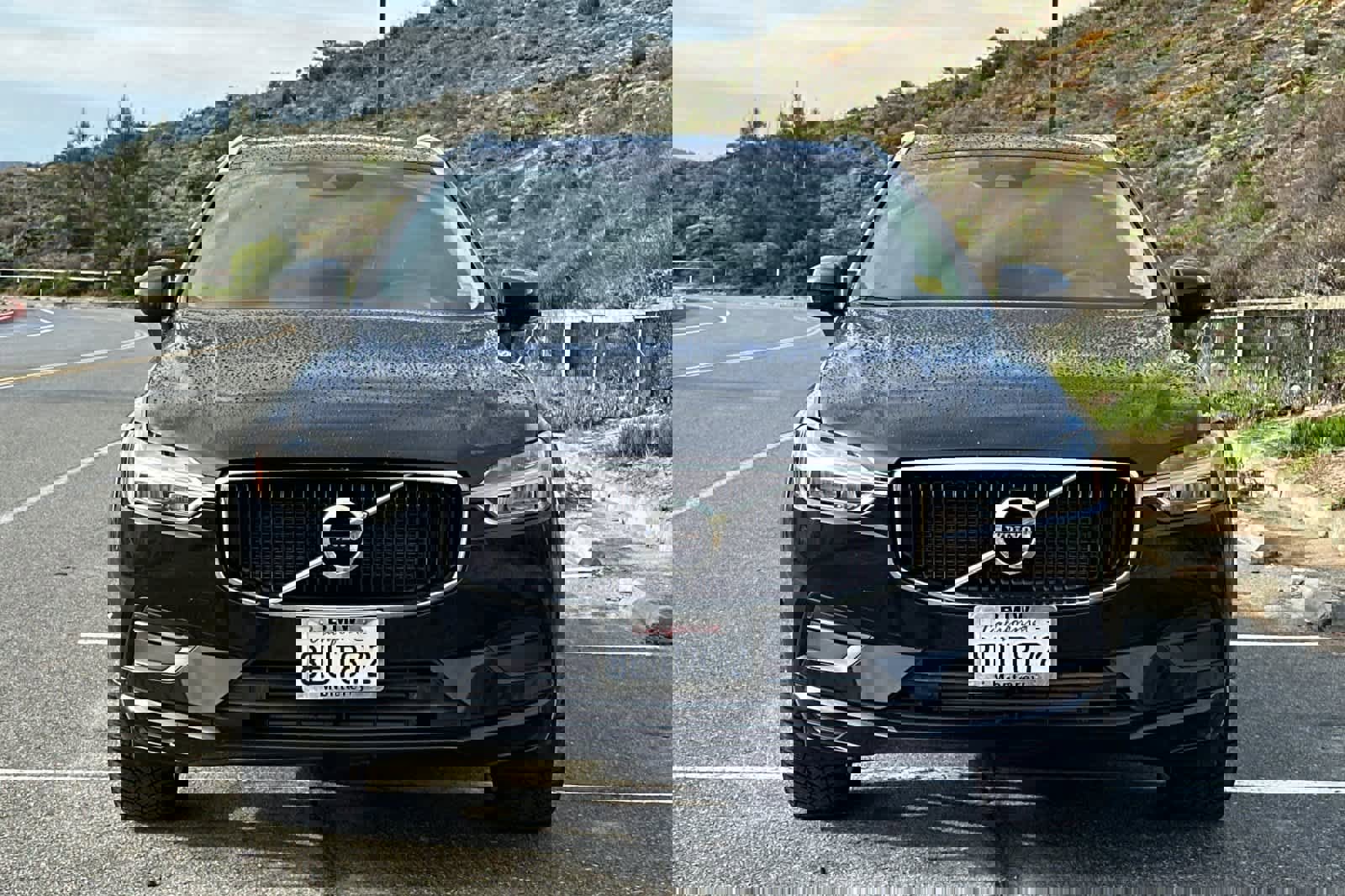 Used 2018 Volvo XC60 T5 Momentum w/ Convenience Package image 10