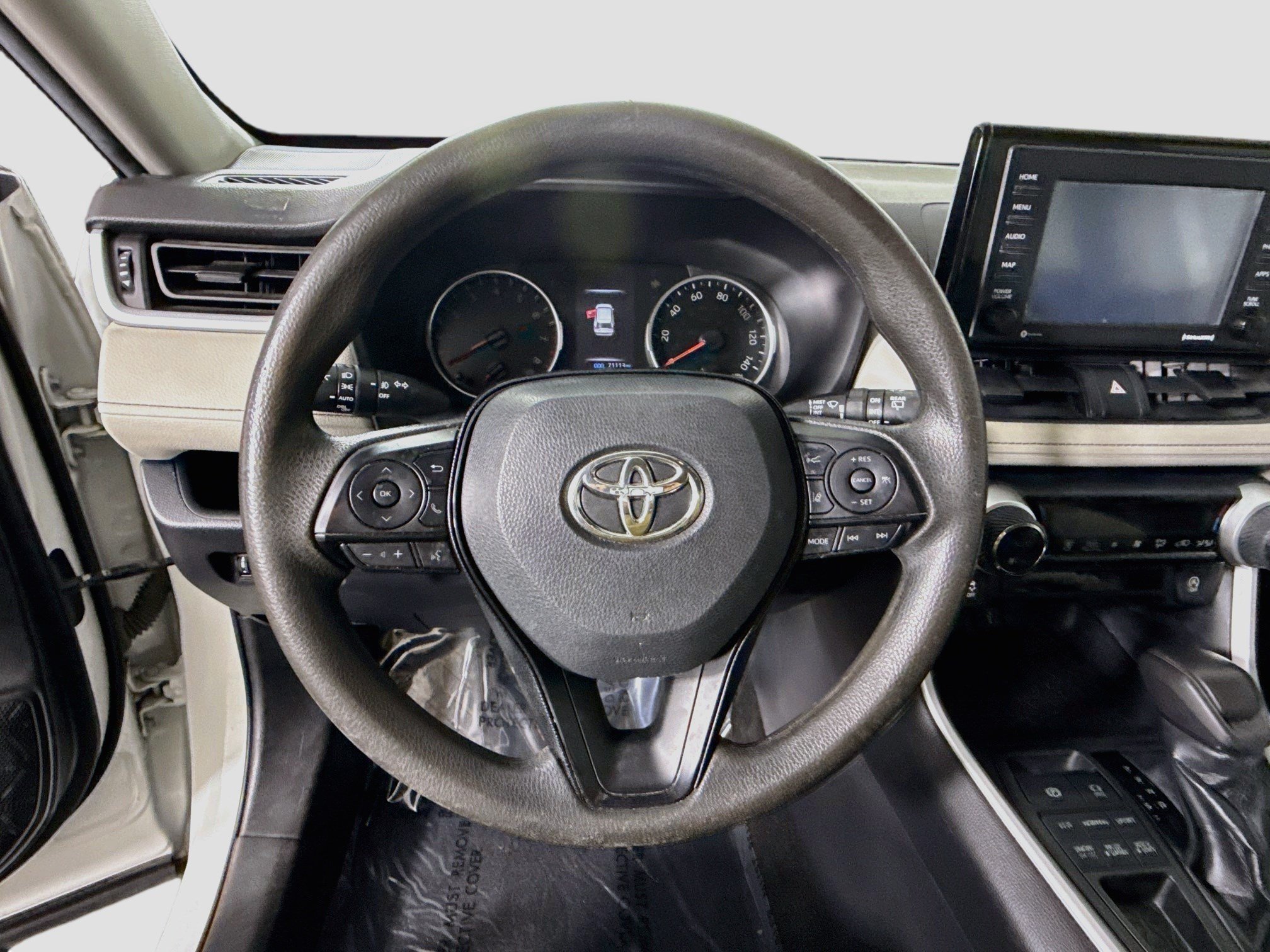 Used 2020 Toyota RAV4 XLE w/ Carpet Mat Package AWD/4WD image 13