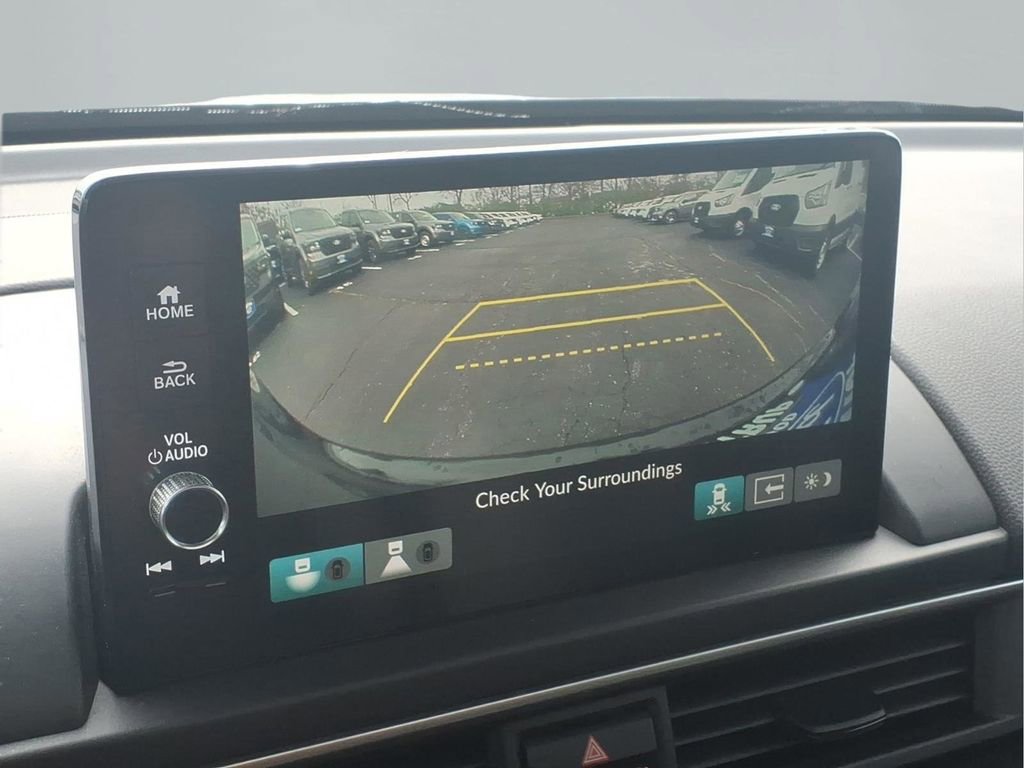 Used 2023 Honda Pilot Elite image 9