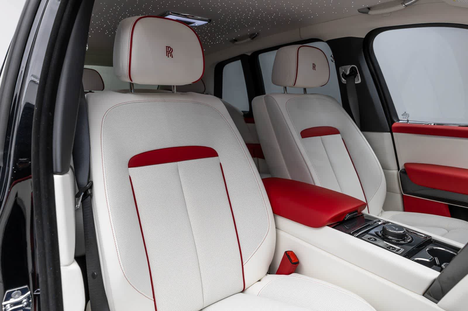 New 2027 Rolls-Royce Cullinan Black Badge AWD/4WD image 16