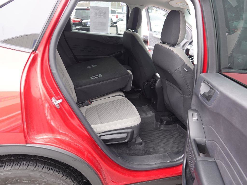 Used 2022 Ford Escape SE w/ Convenience Package image 32