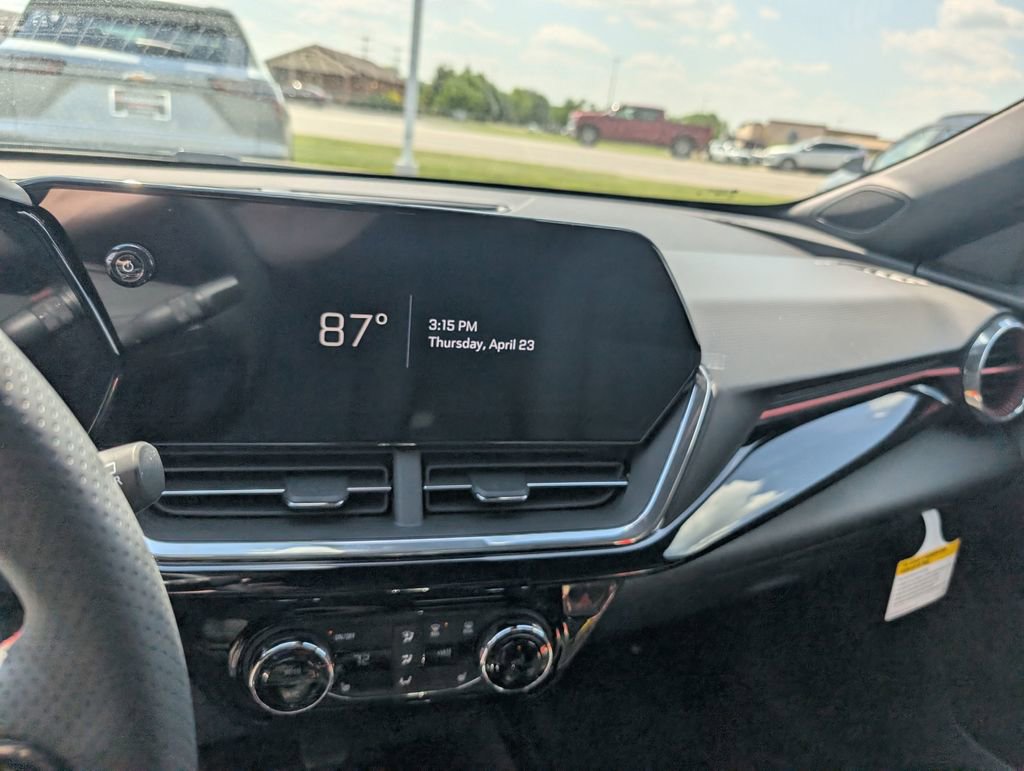 New 2026 Chevrolet Trax RS w/ Sunroof Package FWD image 20