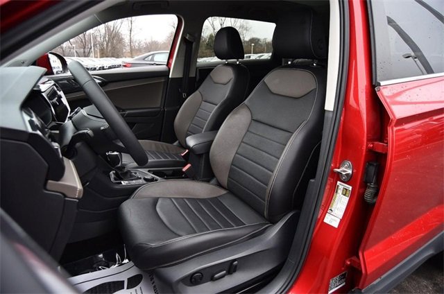 Certified 2022 Volkswagen Taos SEL w/ Panoramic Sunroof Package image 20