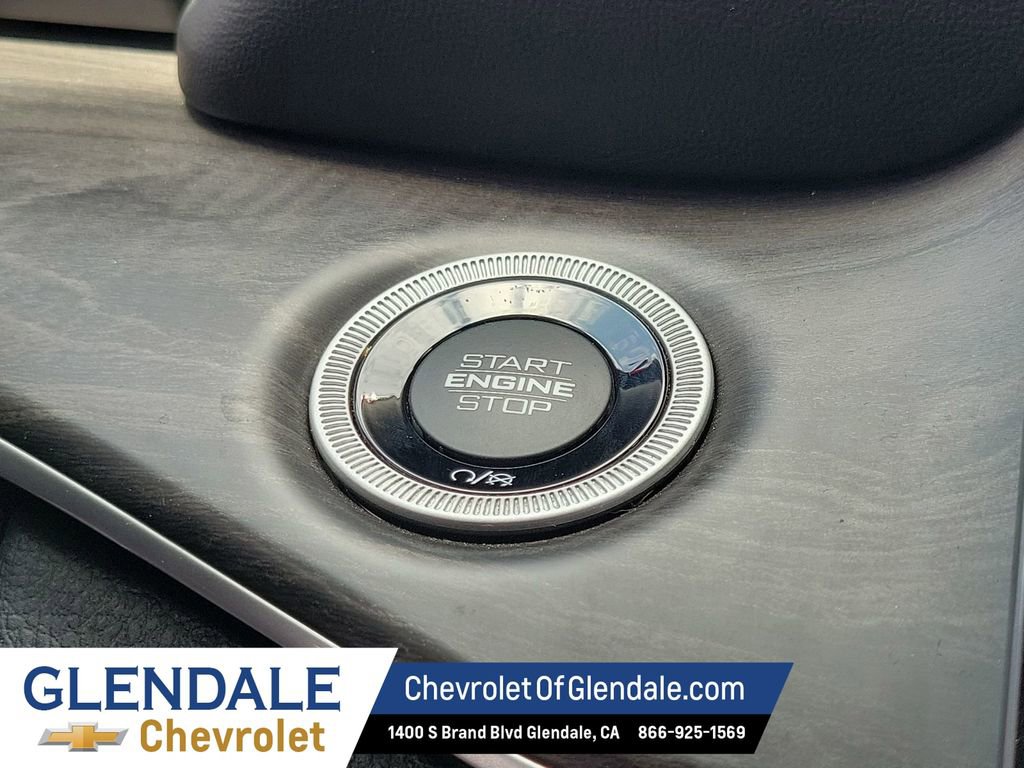 Used 2023 Jeep Grand Cherokee L Limited AWD/4WD image 36