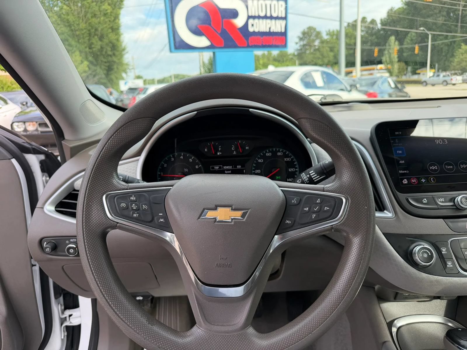 Used 2019 Chevrolet Malibu LS w/ Driver Confidence Package II FWD image 13