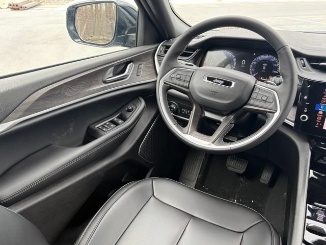 New 2026 Jeep Grand Cherokee Limited AWD/4WD image 34