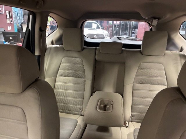 Used 2021 Honda CR-V LX image 31